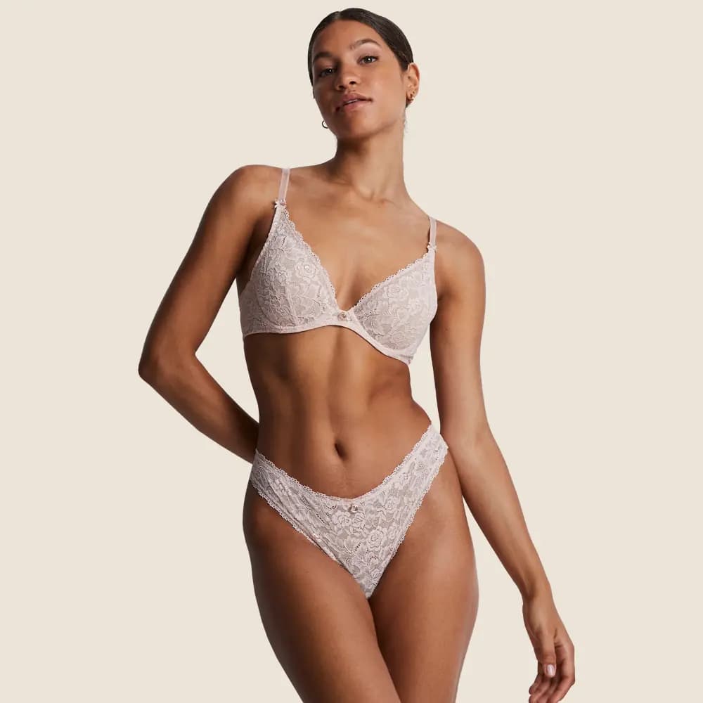 Tanga string Rosessence